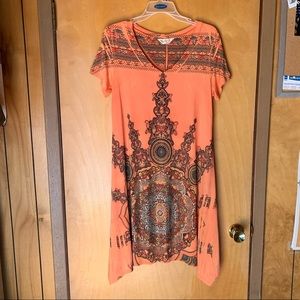 R.Rouge  Tunic Top, hi-low  hem, curvy fit